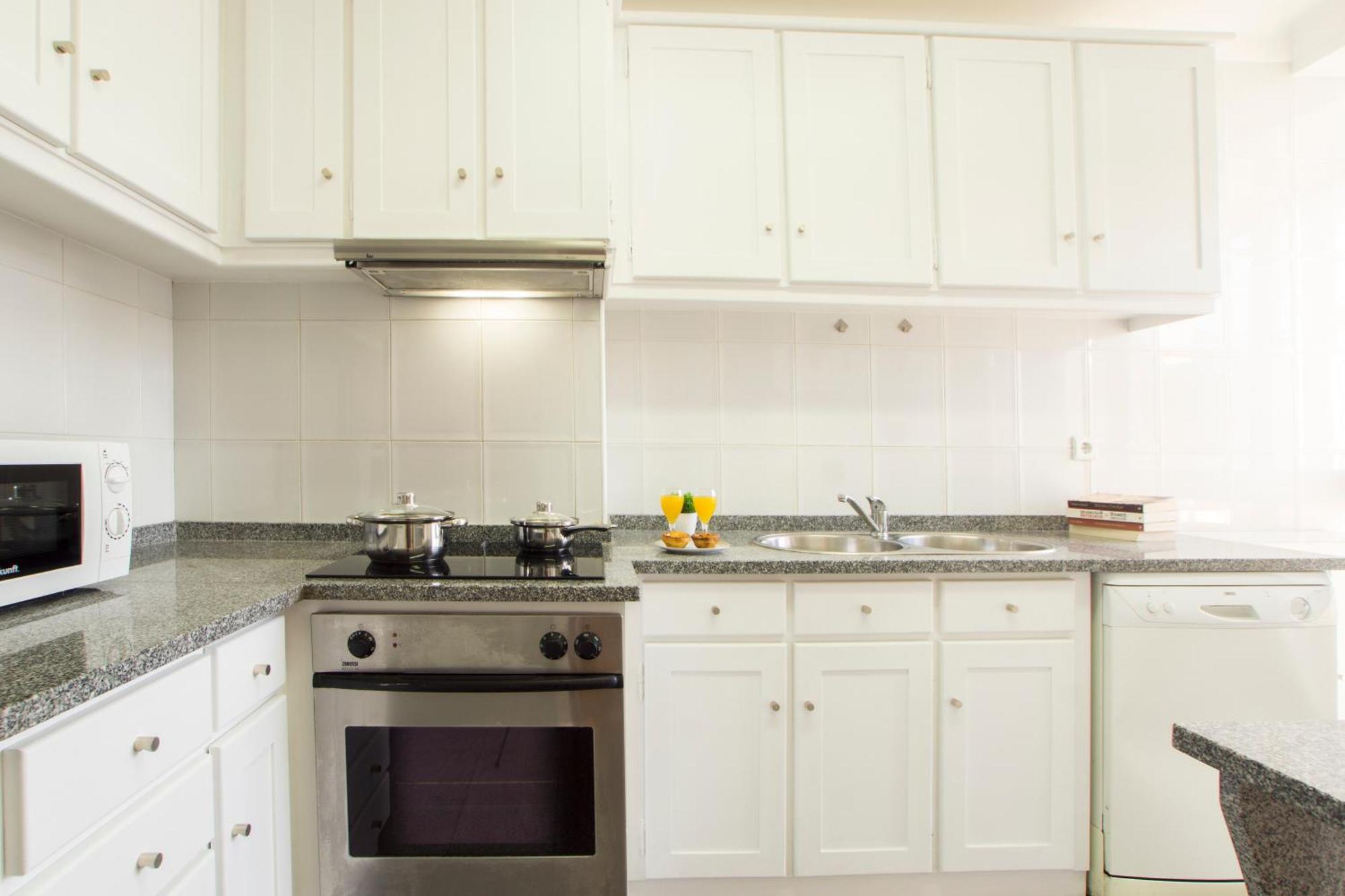 Sunny 4 Bedroom Apartment - With View Coimbra Eksteriør bilde