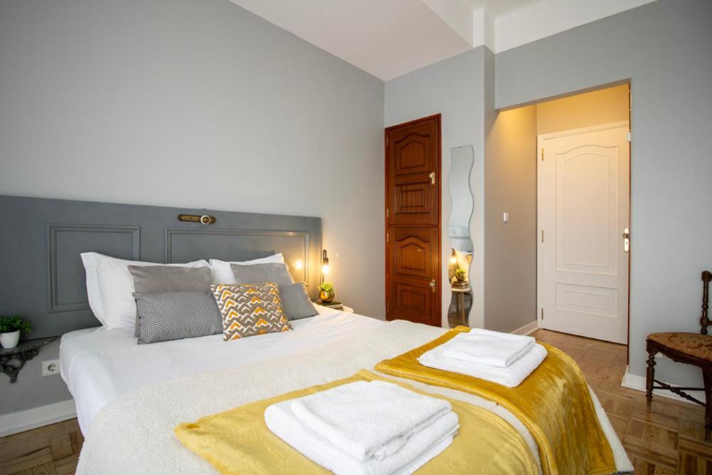 Sunny 4 Bedroom Apartment - With View Coimbra Eksteriør bilde